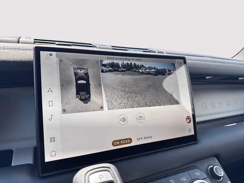 2025 Land Rover Defender S