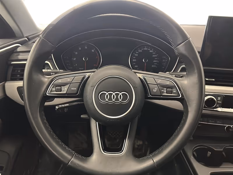 2023 Audi A4 Sedan Komfort