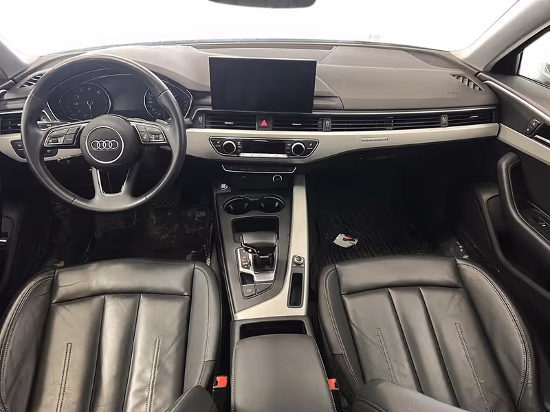 2023 Audi A4 Sedan Komfort