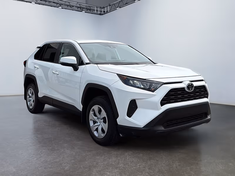 2022 Toyota RAV4 LE