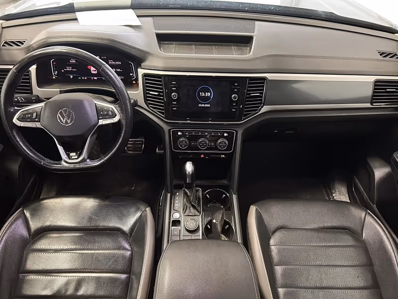 2021 Volkswagen Atlas Execline