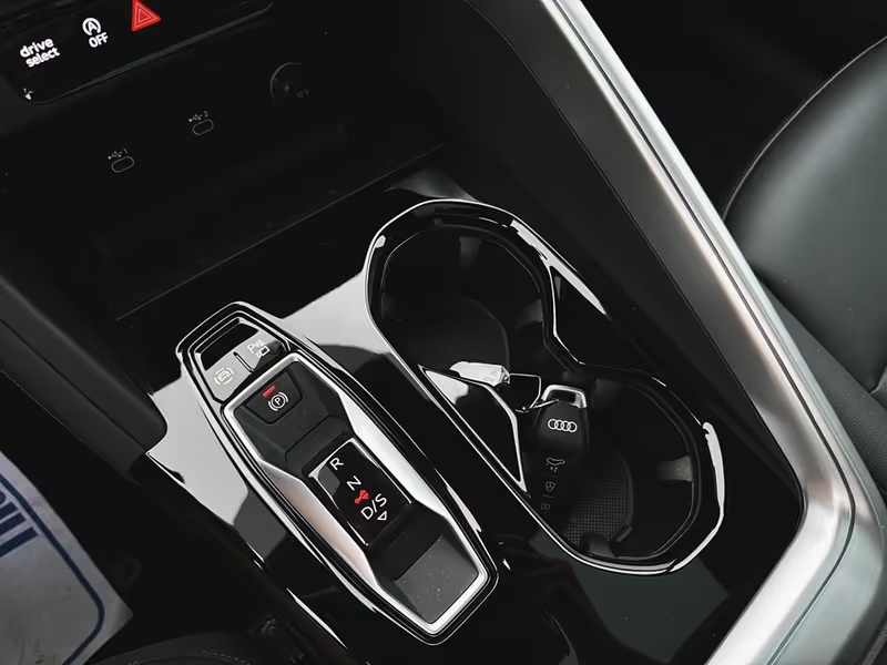 2025 Audi Q5 Premium