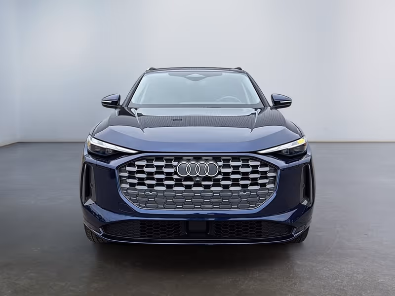 2025 Audi Q5 Premium