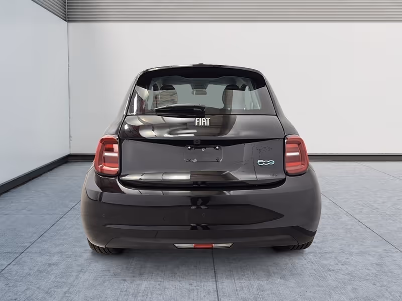 2026 FIAT 500e Pop