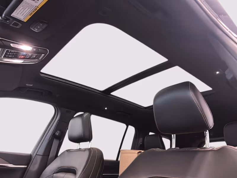 2026 Jeep Grand Cherokee L 85th Anniversary