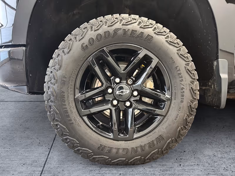 2024 Chevrolet Silverado 1500 Custom Trail Boss