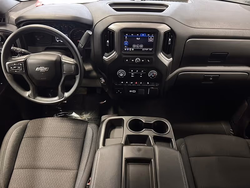 2024 Chevrolet Silverado 1500 Custom Trail Boss