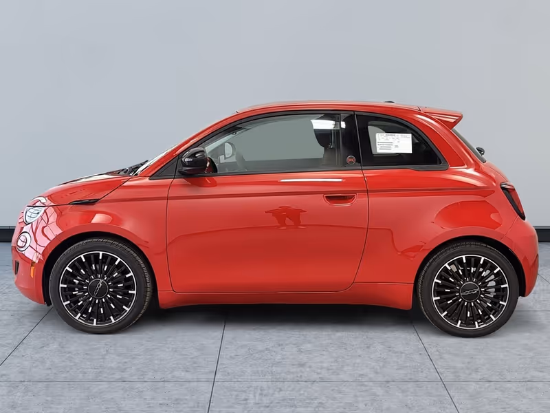2026 FIAT 500e Pop