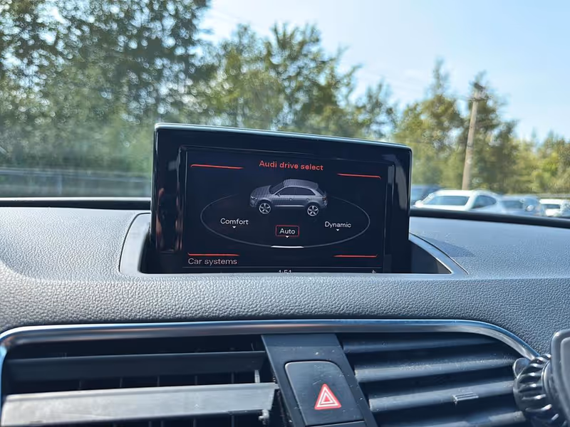 2016 Audi Q3 Technik