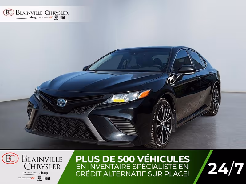 2020 Toyota Camry Hybrid XLE