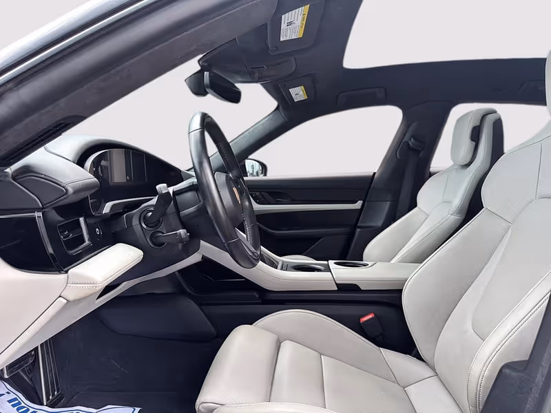 2023 Porsche Taycan GTS