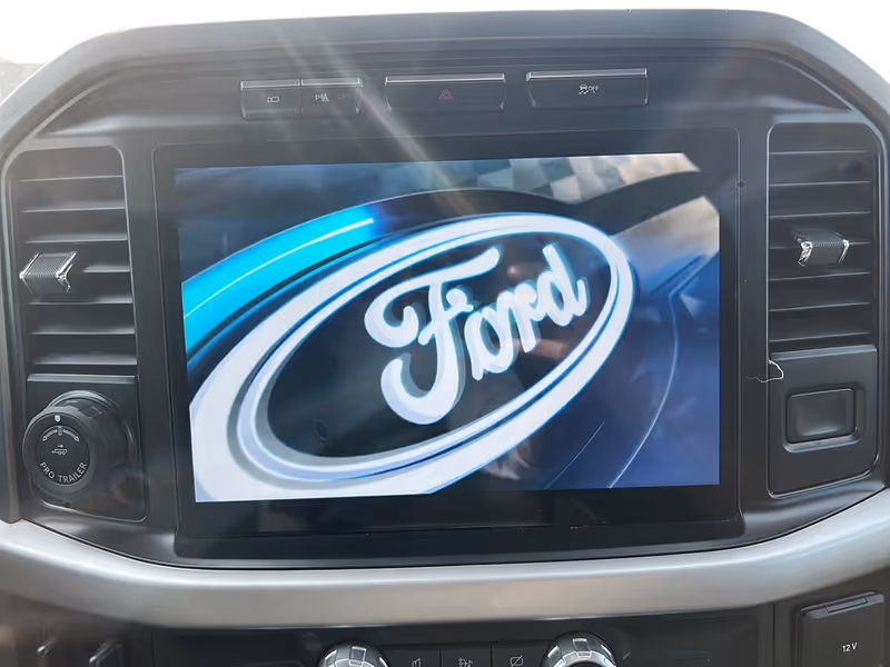 2023 Ford F-150 Lightning XLT