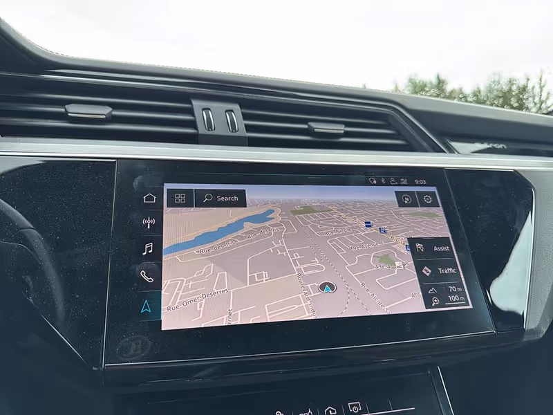 2019 Audi e-tron Progressiv