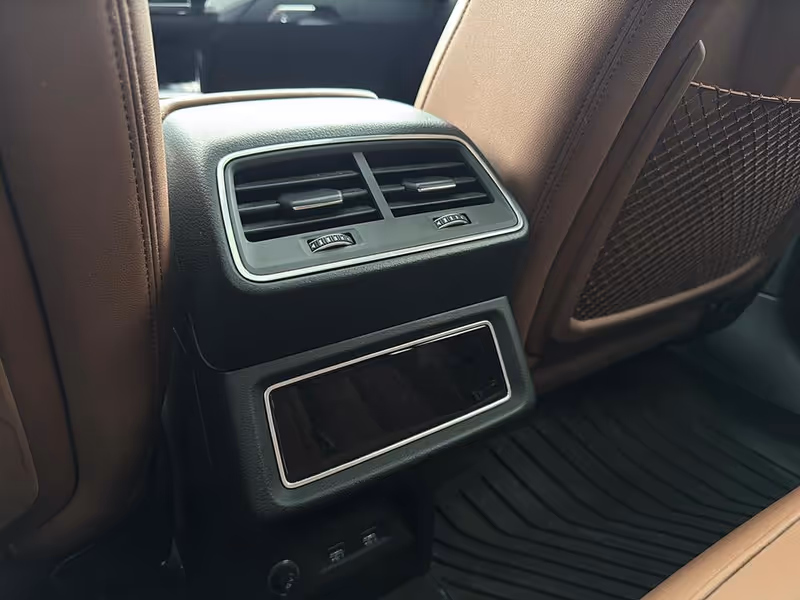 2019 Audi e-tron Progressiv
