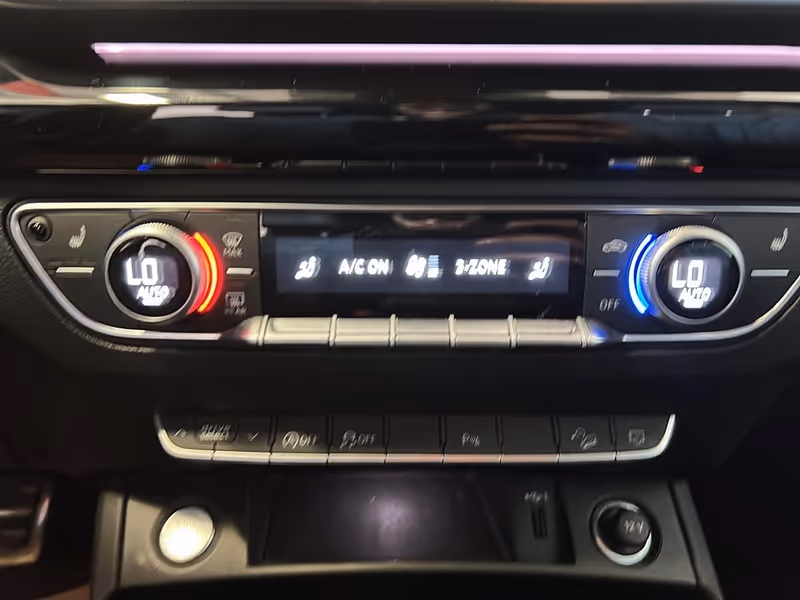 2022 Audi Q5 Technik