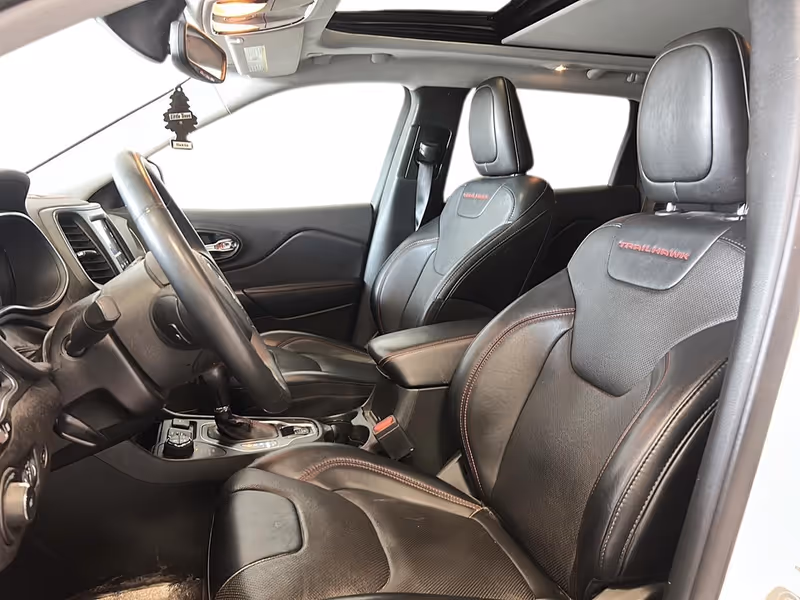 2022 Jeep Cherokee Trailhawk Elite