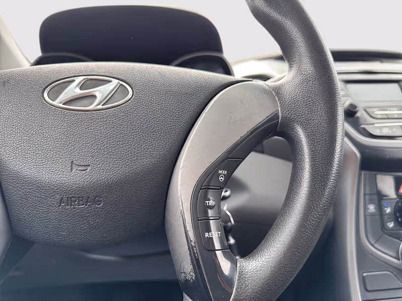 2015 Hyundai Elantra L