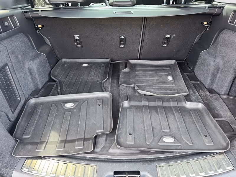 2023 Land Rover Discovery Sport R-Dynamic SE