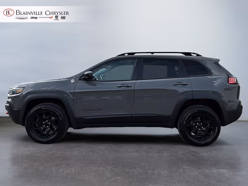 2022 Jeep Cherokee Trailhawk