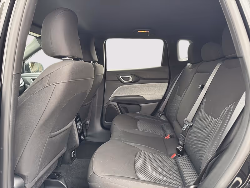 2025 Jeep Compass Sport