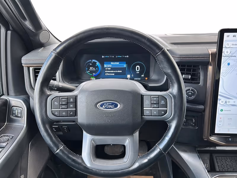 2023 Ford F-150 Lightning LARIAT