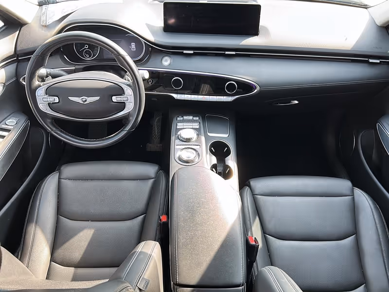 2023 Genesis GV70 2.5T Select