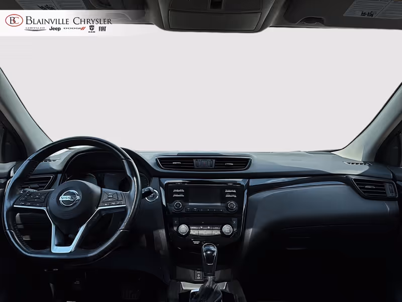2018 Nissan Qashqai SV