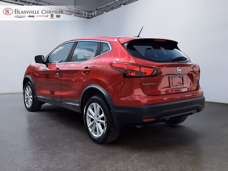 2018 Nissan Qashqai SV