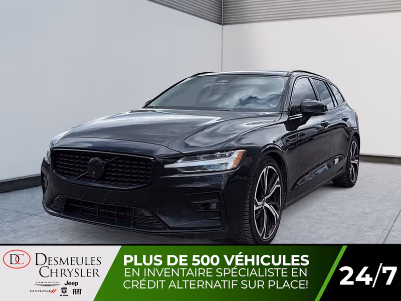 2023 Volvo V60 Ultimate Dark Theme