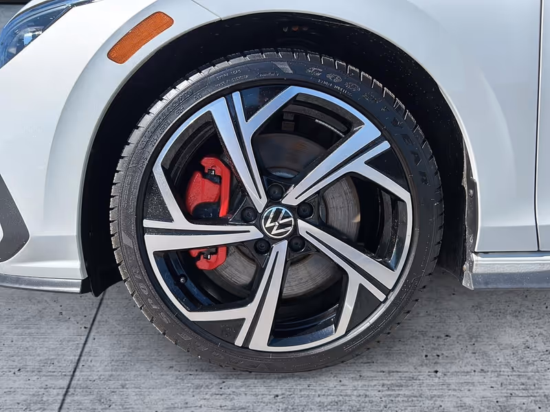 2024 Volkswagen Golf GTI Autobahn