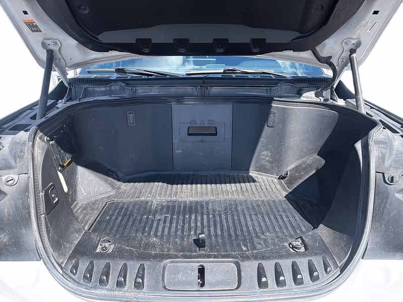 2024 Ford F-150 Lightning LARIAT