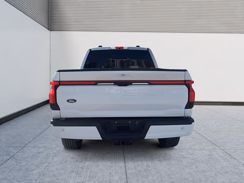 2024 Ford F-150 Lightning LARIAT