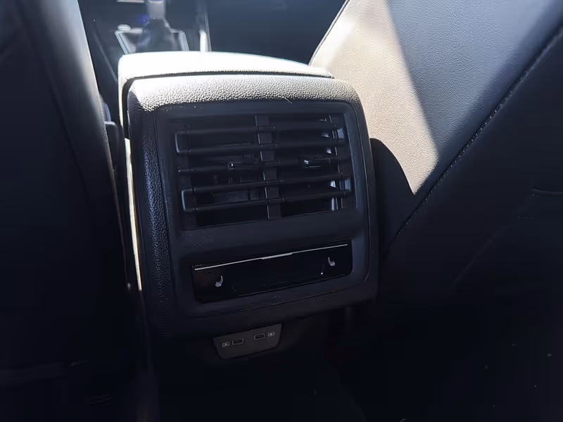 2024 Volkswagen Golf R Manual