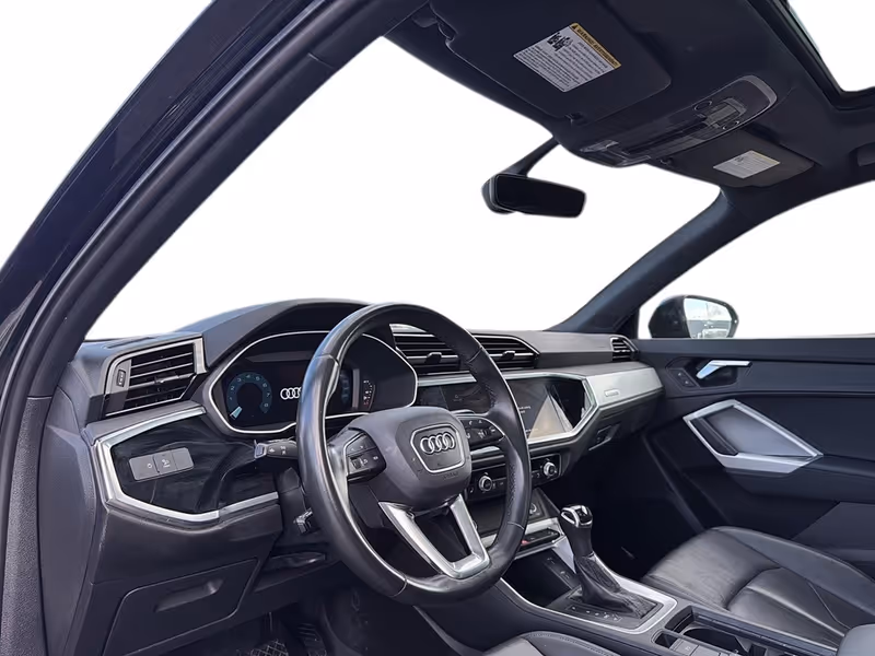 2023 Audi Q3 Komfort