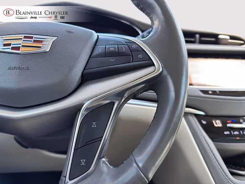 2024 Cadillac XT5 AWD Premium Luxury