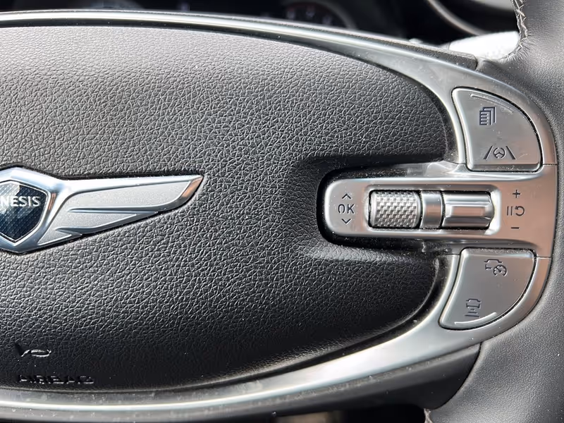 2025 Genesis GV70 2.5T Advanced