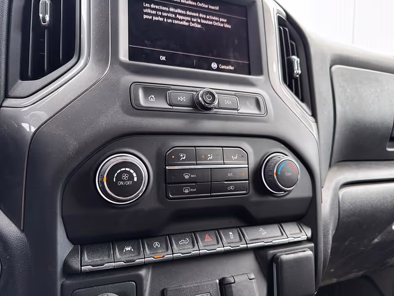 2022 Chevrolet Silverado 1500 Custom Trail Boss