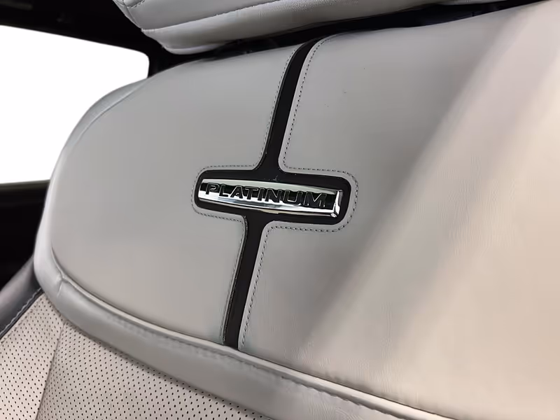 2023 Ford F-150 Lightning Platinum